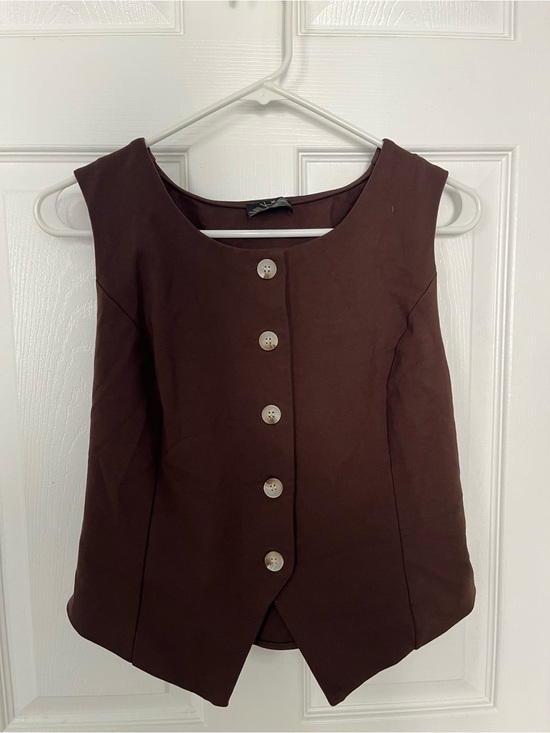 Milk + Honey Tops - Casual Button-Front Brown Women’s Top